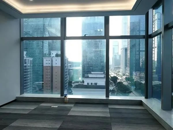 罗兰德式门窗|新房装修旧窗安全无保障,及时更换别犹豫 罗兰德式门窗|新房装修旧窗安全无保障,及时更换别犹豫