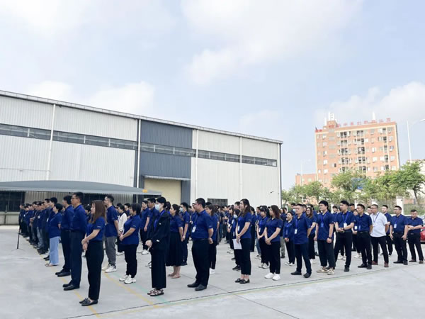 不忘初心，砥砺前行 | 冠豪门窗优秀员工表彰大会圆满召开
